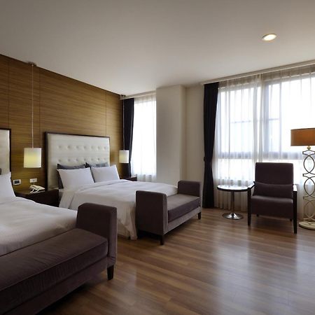 Hotel Modern Puli Chambre photo