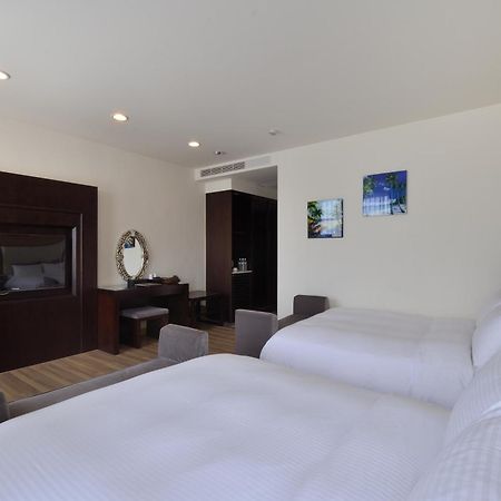 Hotel Modern Puli Chambre photo